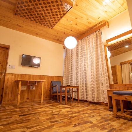 Hotel Negi'S Mayflower A Heritage Since 1965 마날리 외부 사진
