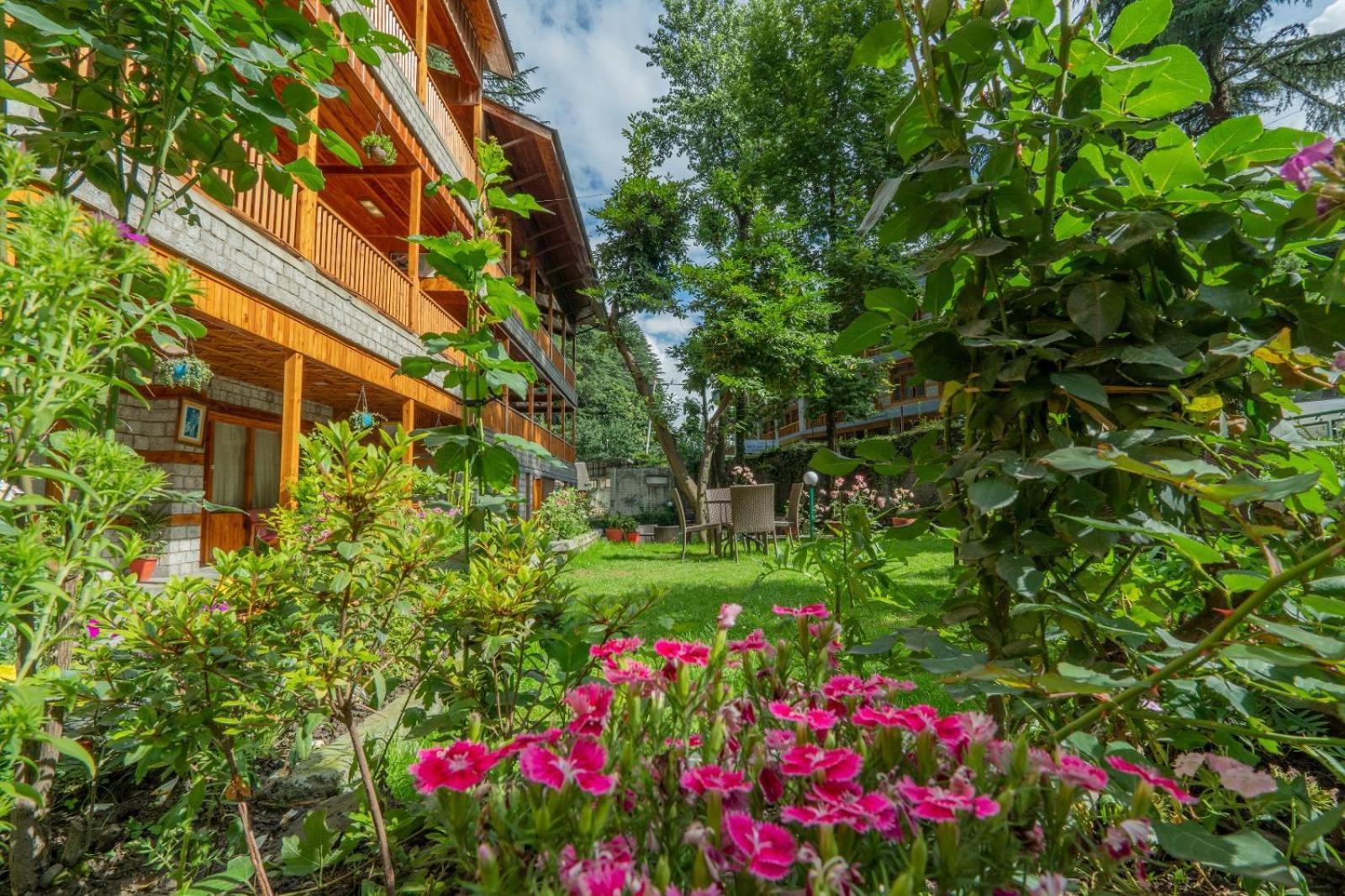 Hotel Negi'S Mayflower A Heritage Since 1965 마날리 외부 사진
